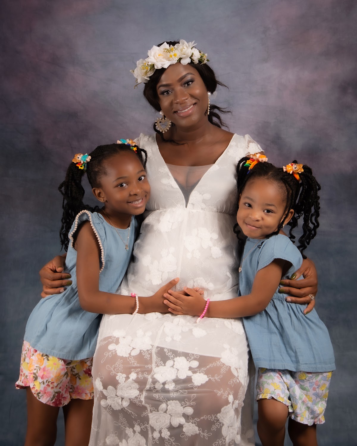 Maternity portrait with two daughters